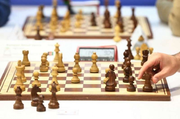 مسابقههای شطرنج آزاد قهرمانی کشور در دانشگاه فسا آغاز شد