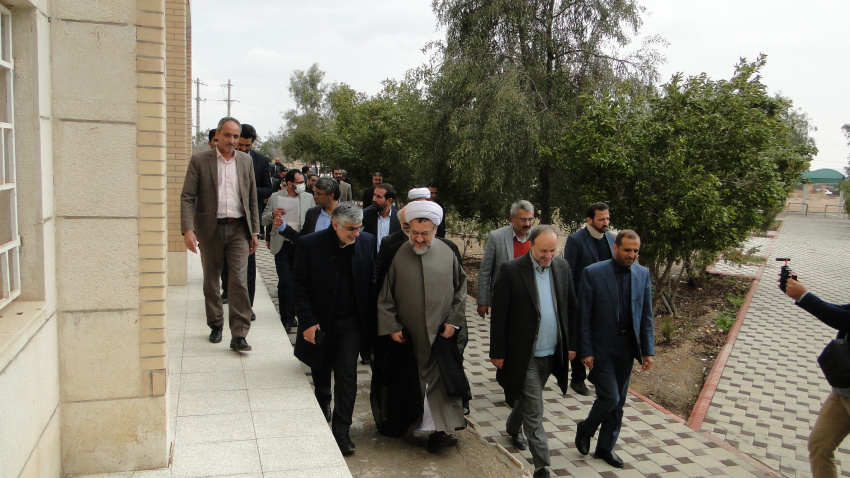 دانشگاه فسا نسبت به سال تاسیس تا کنون چه از لحاظ علمی و چه فیزیکی رشد قابل ملا حظه ای داشته است.