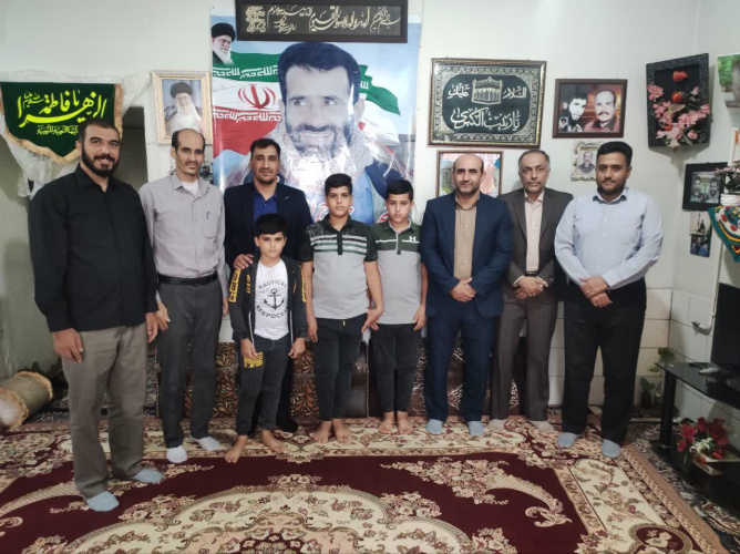 دیدار صمیمانه سرپرست دانشگاه فسا از خانواده شهید مدافع حرم
