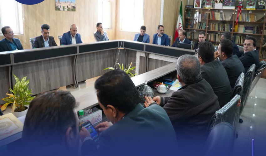 تأکید نماینده مردم فسا بر صیانت از اراضی دانشگاه و وعده پیگیری مسکن کارکنان دانشگاه فسا با حضور مقامات کشوری